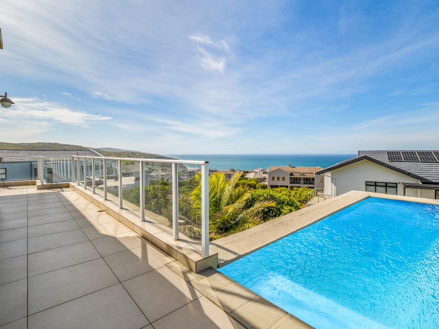 5 Bedroom Property for Sale in Pezula Golf Estate Western Cape